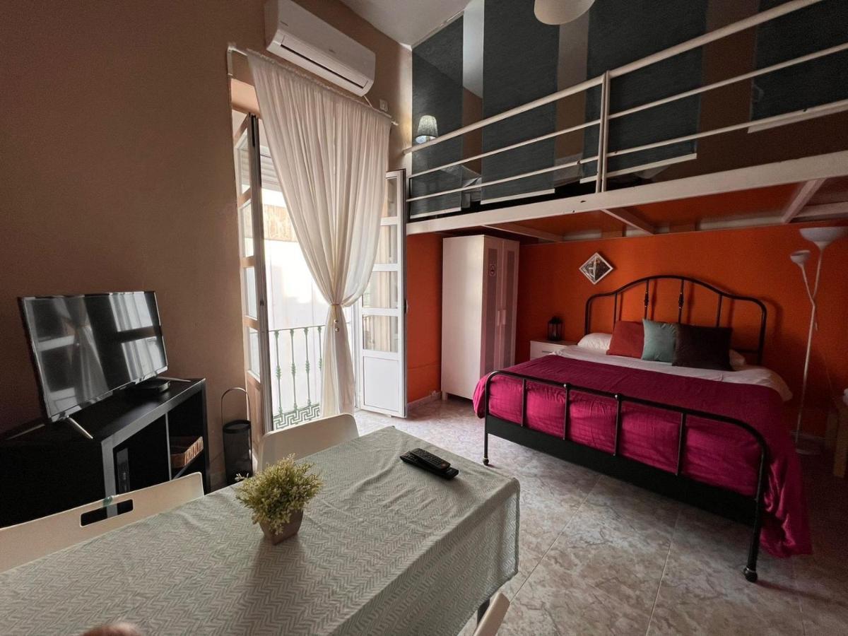 La Maestranza Apartment Rooms Sewilla Zewnętrze zdjęcie