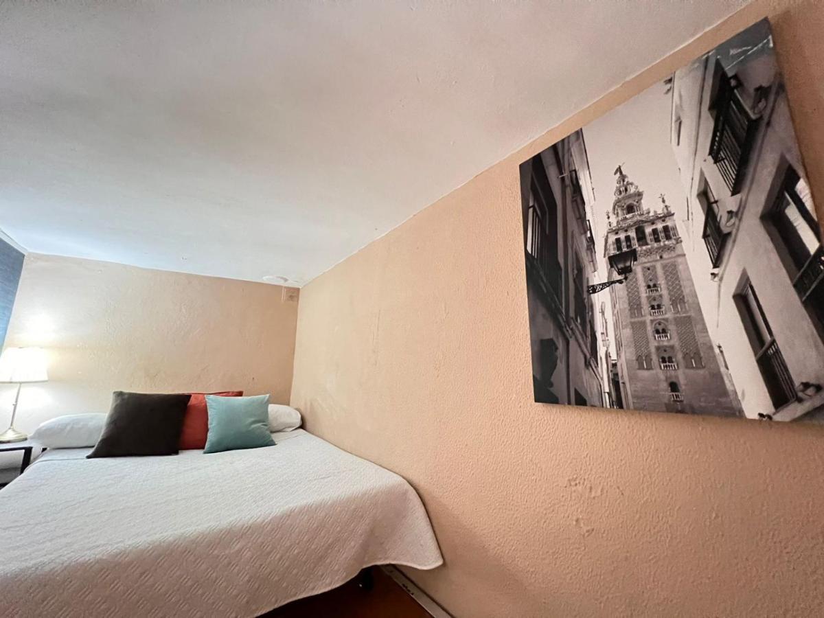 La Maestranza Apartment Rooms Sewilla Pokój zdjęcie