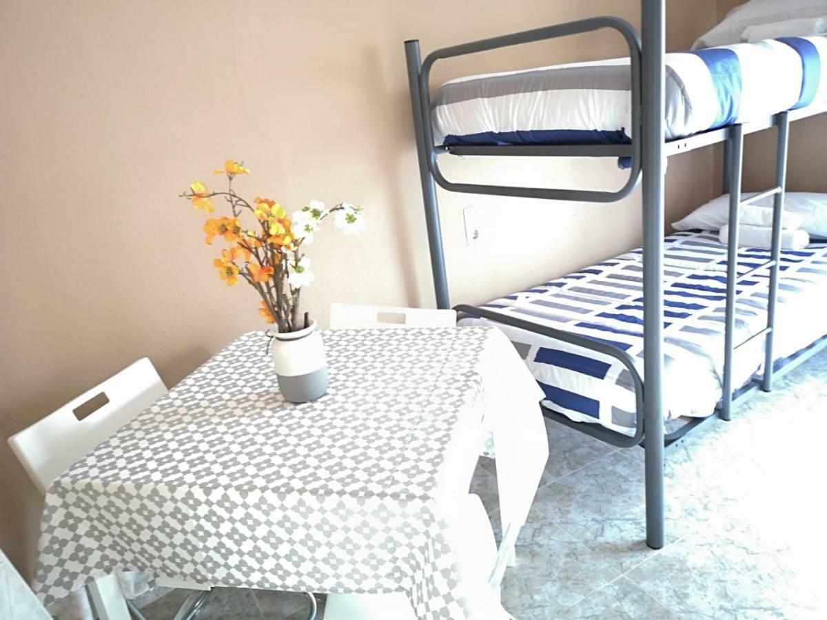La Maestranza Apartment Rooms Sewilla Zewnętrze zdjęcie
